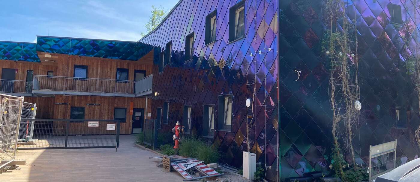 Obdachlosenstätte im Frankfurter Ostend, Mai 2022, Foto: Rüya Özyurt